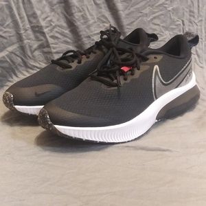 NIKE Air Zoom Arcadia Running Shoes